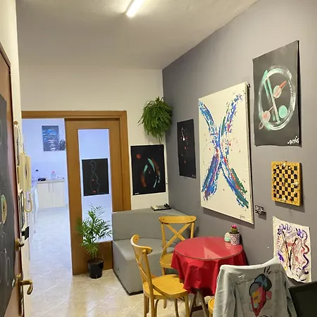 Maison D'artiste ホステル