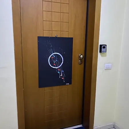 Maison D'artiste אכסניה *