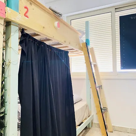 אכסניה Maison D'artiste טיראנה