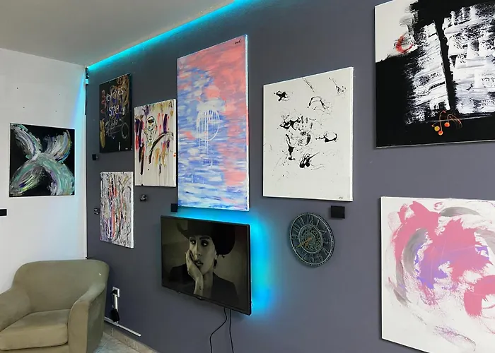 אכסניה Maison D'artiste